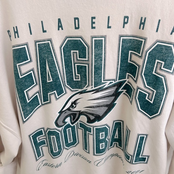 Philadelphia Eagles graphic oversized Sunday crew - Picture 7 of 11